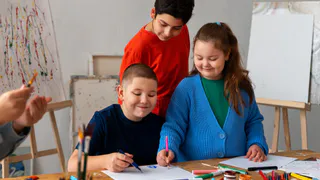 Стали известны самые популярные детские кружки в сентябре