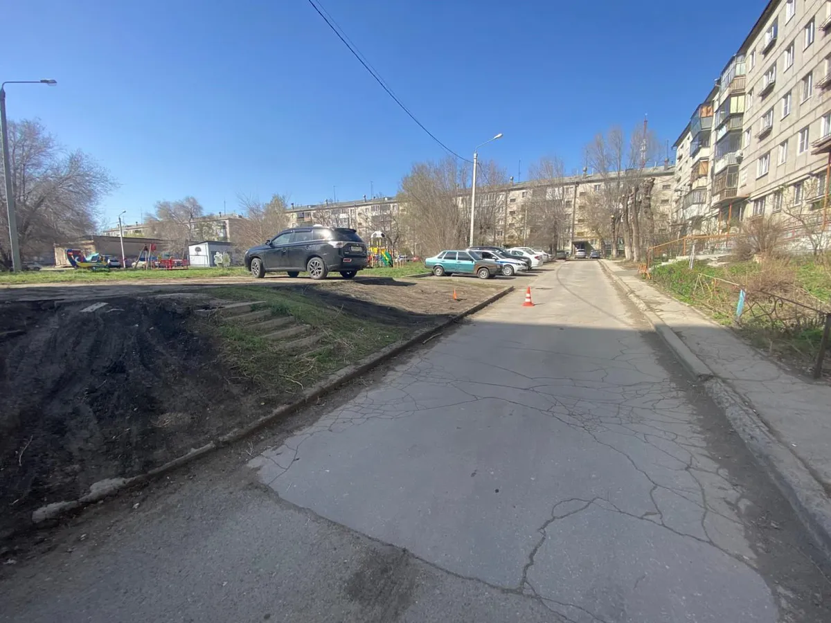 В Магнитогорске водитель «Мицубиси» сбил 91-летнюю женщину при движении задним ходом