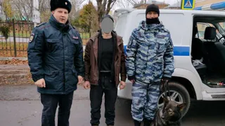 В Рязани на улице Скоморошинской остановили мужчину с наркотиками