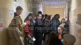 Жители Брянска продолжают страдать от огромных очередей в больницах