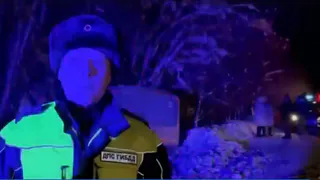 В Коми автобус съехал в кювет, водитель погиб на месте