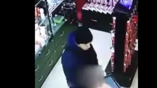 Пользователи соцсетей возмущены поступком жителя Татарстана, «примерившего» секс-игрушку в магазине «для взрослых»