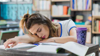 О каких болезнях может говорить сонливость