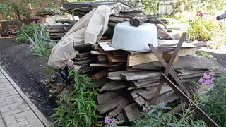 Почему немцы отапливают дома только дровами. Они не отсталые - они экономные и хитрые