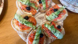 На рынке за эти продукты просят большие деньги. А у нас они на столе почти бесплатно, делюсь секретом