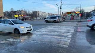 Верховный Суд решил: обязан ли водитель ждать, пока пешеход полностью перейдёт дорогу