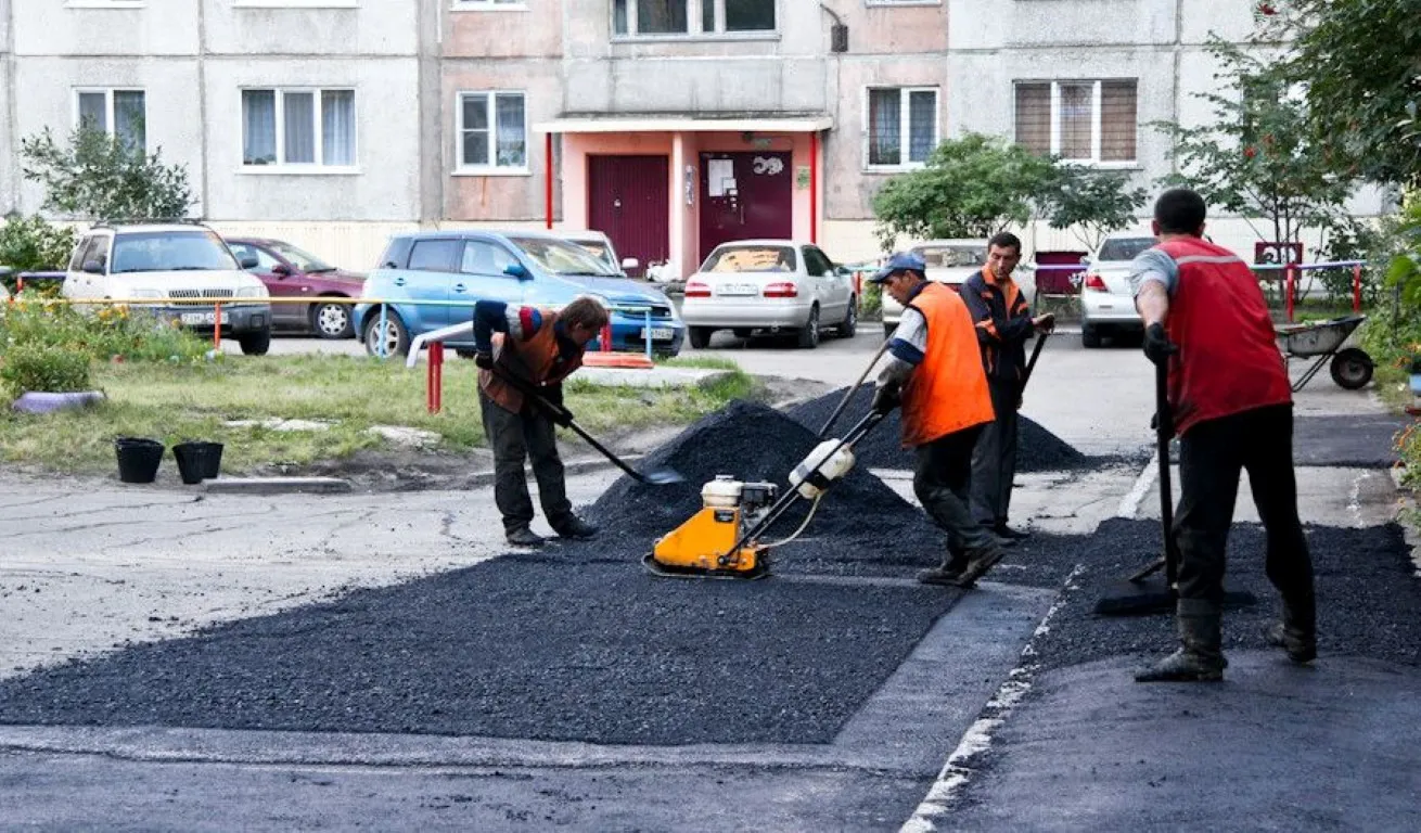 В Нижнекамске стартовала программа «Наш двор»