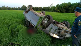 Водитель погиб на месте: в Сараях перевернулся автомобиль