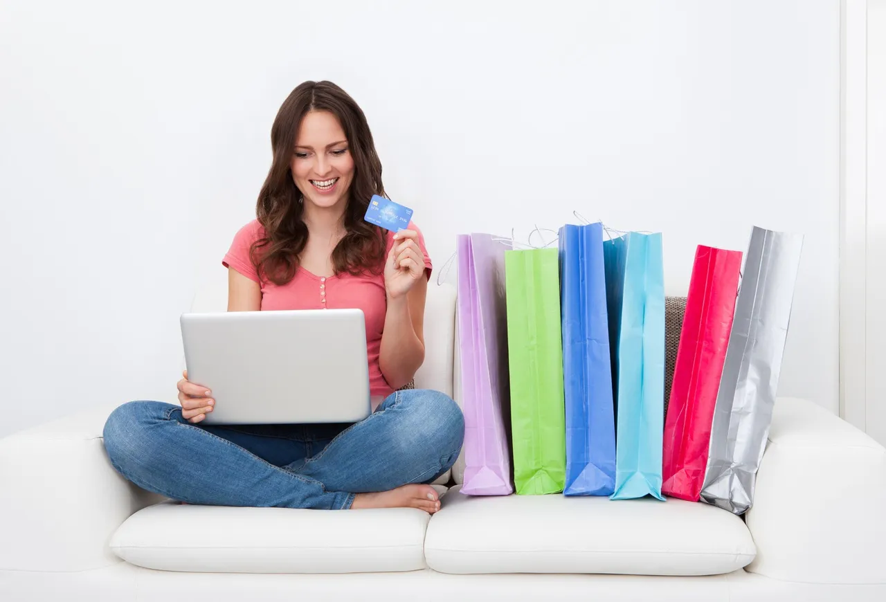 Нижнекамска, покупая на «Авито» коляску, лишилась 41 300 рублей