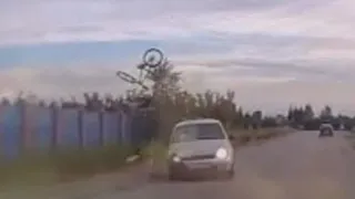 Момент наезда на 9-летнего ребенка в Рыбном попал на видео