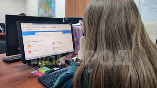 В России знакомства в Интернете хотят сделать "госуслугой"