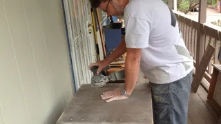 Дешёвый станок на балконе, на котором сосед имеет 160 тысяч в месяц: узнал и объездил весь город, чтобы такой же купить