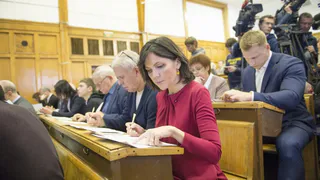 Без мам, пап и оценок в дневник: Всероссийский географический диктант в РГУ