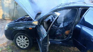 На выходных в Новочебоксарске горел Nissan, в Ибресинском районе – кормоуборочный комбайн