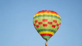 Фестиваль воздухоплавания "Чистый воздух" раскрасил небо Магнитогорска