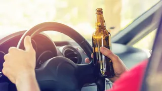 Госавтоинспекция просит брянцев сообщать о пьяных водителях