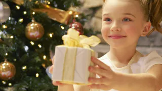 Нижнекамцы жалуются: почему не всем детям были положены новогодние подарки?