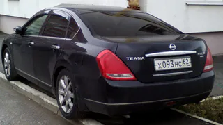 Очередной автохам - рязанцы игнорируют правила парковки