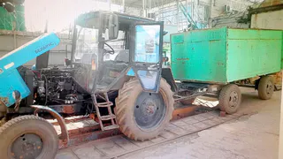 Творческий подход: в рязанскую колонию на тракторе ввезли телефоны