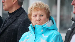 Инсульт уже не угрожает жизни Раисы Сметаниной, сообщил невролог