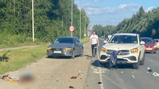 Очевидцев ДТП на Ядринском шоссе просят отозваться: девушка-пешеход погибла после наезда легковушки