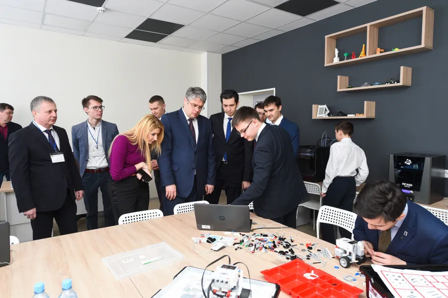 На базе нижнекамского лицея отрыли «крафтовый» центр