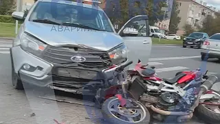 На перекрестке в Чебоксарах произошло ДТП с мотоциклистом