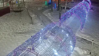 В Киржаче восстановили повреждённую гирлянду в сквере Ленина