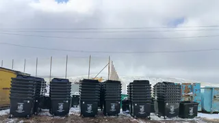 Магнитогорск получил новые мусорные контейнеры в рамках обновления инфраструктуры