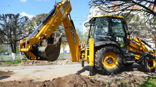 Почти на месяц на улице Новосёлов ограничат движение транспорта