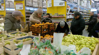 Где нижнекамцам лучше покупать продукты для новогоднего стола?