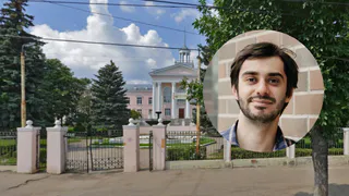 Авторская колонка: "У Дворца пионеров разрушается неработающий фонтан"