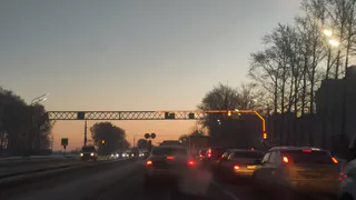 Три цвета выхлопного дыма – и каждый означает разное: автомеханики объяснили, когда пора в сервис