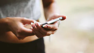 В России стали прерывать телефонные звонки: что происходит