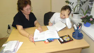 Сколько зарабатывают школьные учителя в разных регионах России – федеральный рейтинг