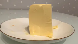 Смело берите сразу 3 пачки - здесь только чистые сливки: Роскачество назвало лучшее сливочное масло