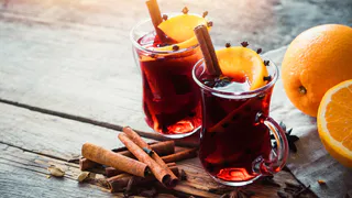 Главный нарколог страны приравнял глинтвейн к лекарствам