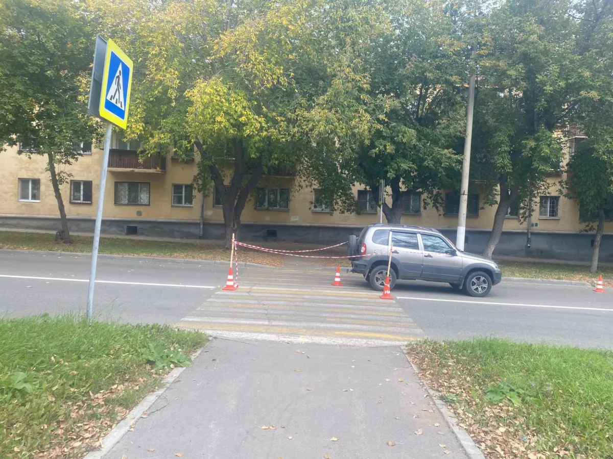 Под колесами иномарок: в Магнитогорске 16-летняя девушка попала в больницу после ДТП