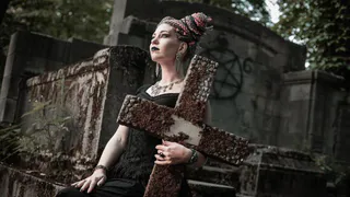 Приметы и запреты на 30 августа: нельзя ходить на кладбище и… признаваться в любви