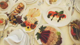 "Зачем я это сделала?": россиянка поехала на абхазское застолье и оставила честный отзыв  