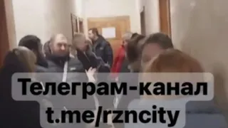 Жители Рязани жалуются на очереди в отделении судебных приставов