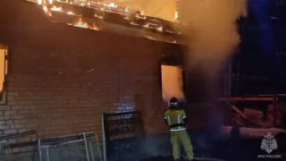 В Судогодском районе загорелся жилой дом