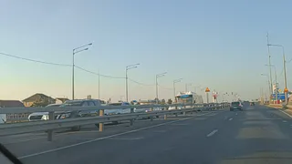 В Рязанской области образовалась пробка на трассе из-за замены колеса 