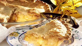 Гораздо вкуснее шарлотки: 2 любимых пирога с яблоками за считанные минуты — восхитят своей простотой приготовления