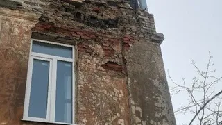 На улице Октябрьской в Рязани рассыпается жилой дом