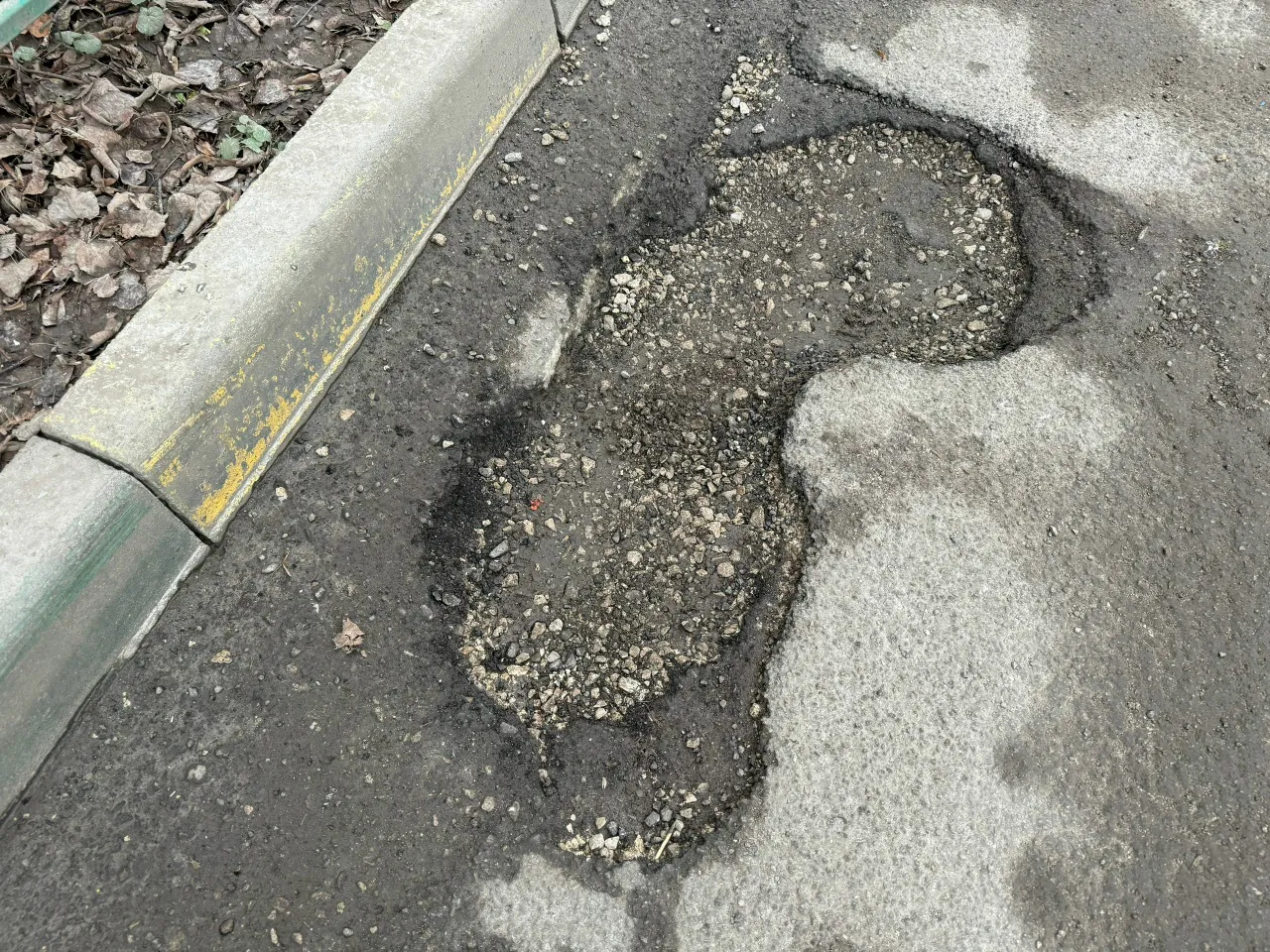В Наровчатовском районе приведут в порядок дорогу к школе