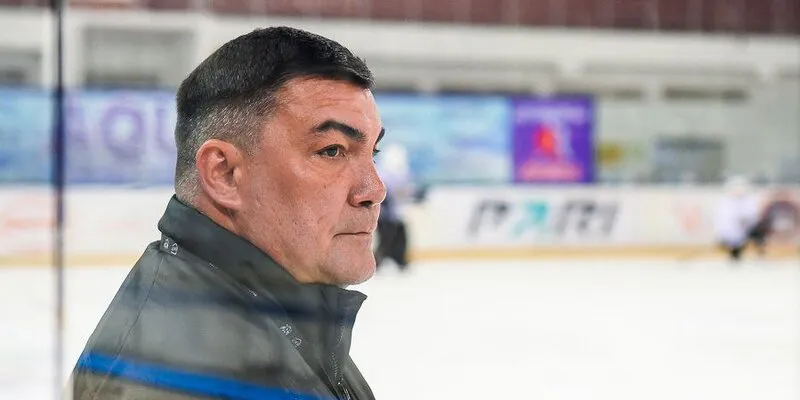 Главного тренера «Дизеля» отстранили от должности
