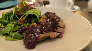 В октябре текущего года жители Республики Коми потратили в заведениях общепита 1,4 миллиарда рублей