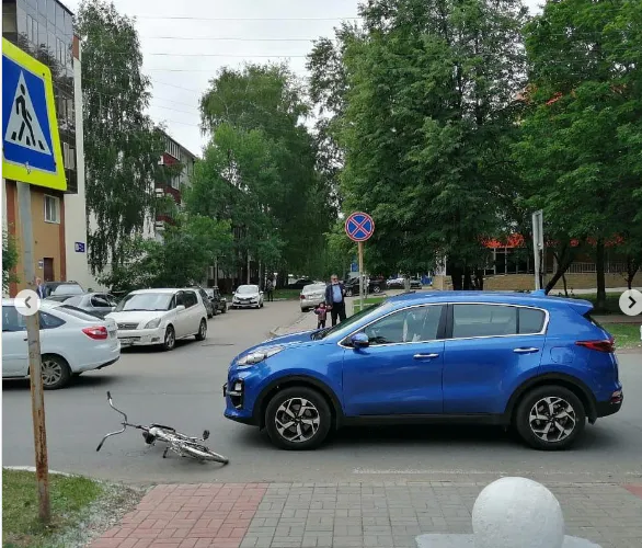 Школьник на велосипеде был сбит на нерегулируемом пешеходном переходе