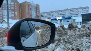 В Лунинском районе автоинспекторы помогли водителю, застрявшему с машиной в снегу